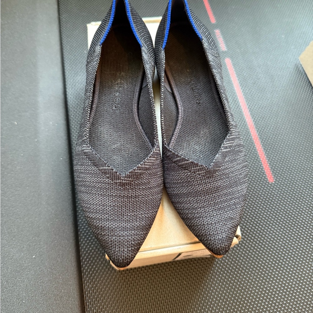Rothy’s the point heathered black Flats size 8